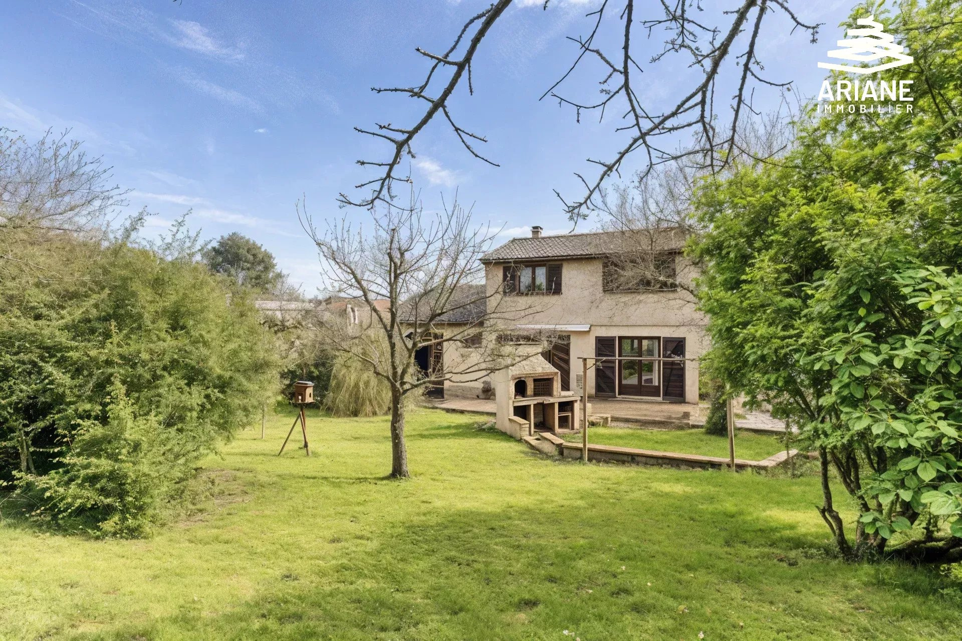 MAISON FAMILIALE CENTRE BRIGNAIS